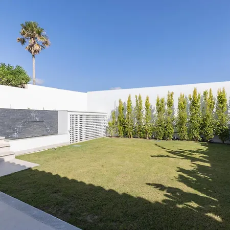Endless Summer Villa *